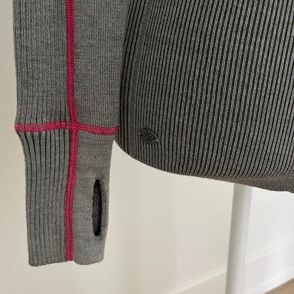 Athleta Women's Giant Slalom Full Zip Sweater Gray Pink Small - Picture 7 of 10